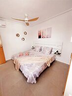 Stunning 2 bed Villa With Private Salt Water Pool