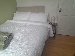 Tranquil Retreat Close to the Coast