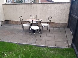 Tranquil Retreat Close to the Coast