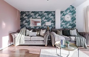 Manchester Oasis Retreat - 4 Bedroom House