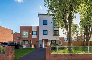 Manchester Oasis Retreat - 4 Bedroom House