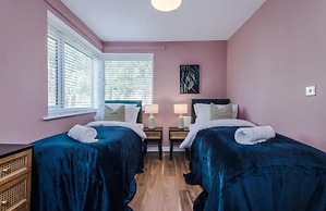 Manchester Oasis Retreat - 4 Bedroom House