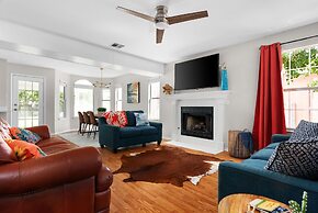 Fun 6BR Home with Private Theater & Pool