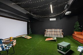 Fun 6BR Home with Private Theater & Pool