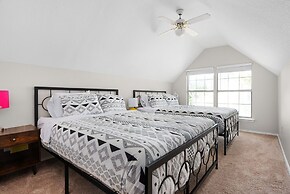 Fun 6BR Home with Private Theater & Pool