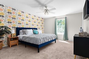 Fun 6BR Home with Private Theater & Pool