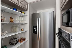 Fun 6BR Home with Private Theater & Pool