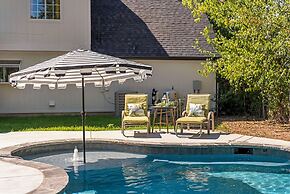 Fun 6BR Home with Private Theater & Pool