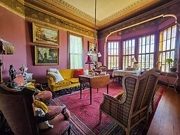 The JD Hyde Historic Inn