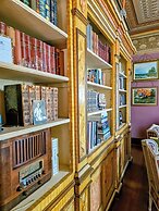 The JD Hyde Historic Inn