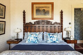 The JD Hyde Historic Inn