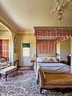 The JD Hyde Historic Inn