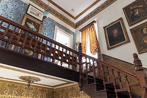 The JD Hyde Historic Inn