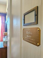 The JD Hyde Historic Inn