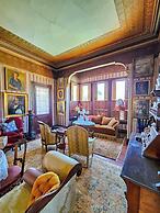 The JD Hyde Historic Inn