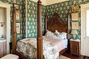 The JD Hyde Historic Inn