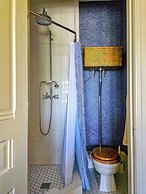 The JD Hyde Historic Inn