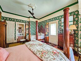 The JD Hyde Historic Inn