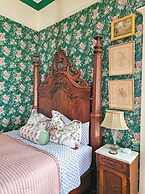 The JD Hyde Historic Inn