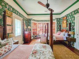 The JD Hyde Historic Inn