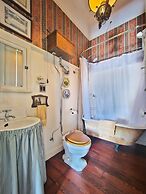 The JD Hyde Historic Inn