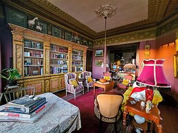 The JD Hyde Historic Inn