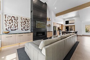 Ina's Way Townhomes, Unit D