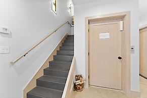 Ina's Way Townhomes, Unit D