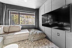 Ina's Way Townhomes, Unit C