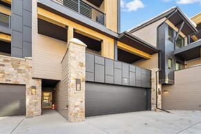 Ina's Way Townhomes, Unit C