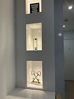 RT Properties at Riviera Residence