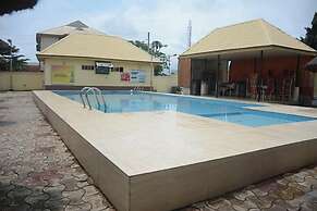 Kim Royal Hotel and Suites