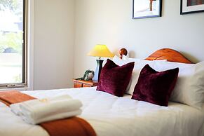 StayAU Spacious Stay Point Cook