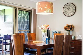 StayAU Spacious Stay Point Cook