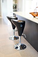 StayAU Spacious Stay Point Cook