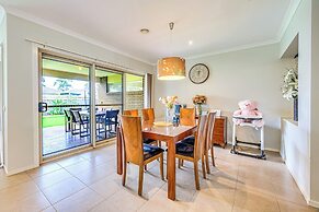 StayAU Spacious Stay Point Cook