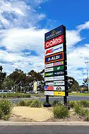 StayAU Spacious Stay Point Cook