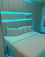 Gold ice hotel