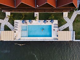 Riverside Hotel Chachalacas