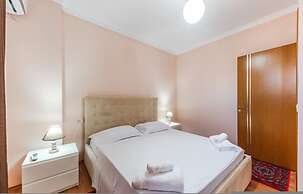 The Vibrant Hub in Shkod r