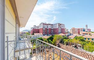 Urban Scene - Free Parking