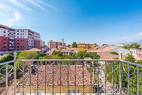 Urban Scene - Free Parking