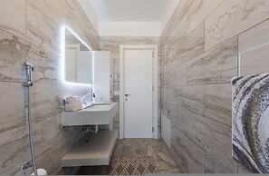 Urban Scene - Free Parking