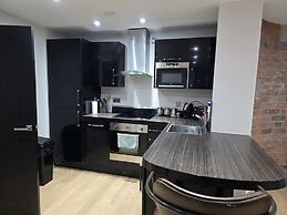 Contractor Bookers at Infinity Apartments