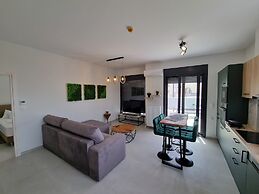 10 Apartments & Suites Athens