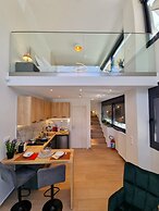 10 Apartments & Suites Athens