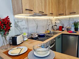 10 Apartments & Suites Athens