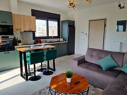 10 Apartments & Suites Athens