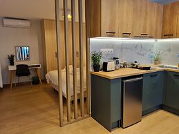 10 Apartments & Suites Athens