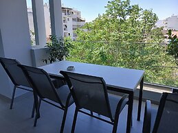10 Apartments & Suites Athens